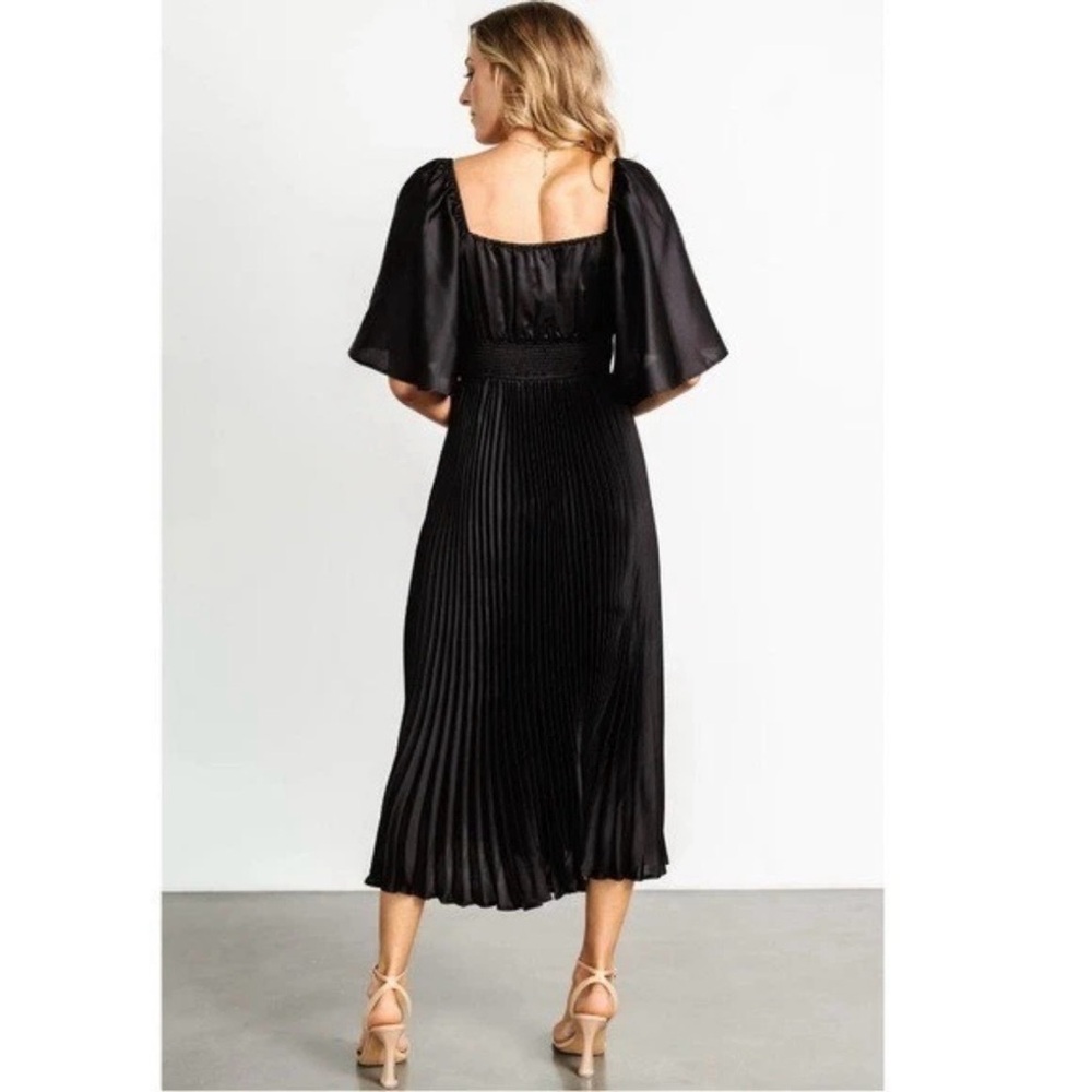 Baltic Born Aubree Accordion Pleated V-Neck A-Line Midi Dress Black Large NWT - Picture 3 of 16